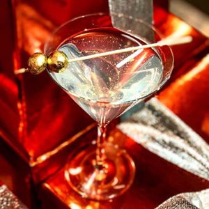 Yakima's All That Glitters cocktail Savour Calgary Christmas Cocktail Roundup