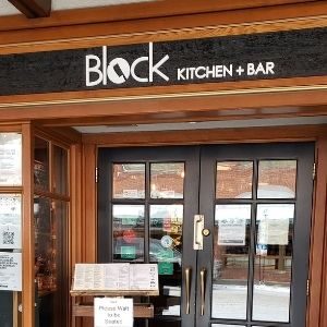 Block kitchen and bar